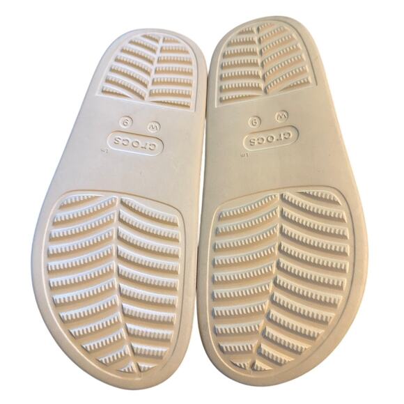 NWOT Women 9 Crocs Dylan Platform Clogs Slide-On Shoes Mules Wheat Beige - Picture 8 of 9